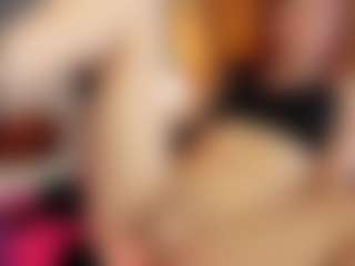 Live cam show with Emma-belley - Fetish on Camsoda