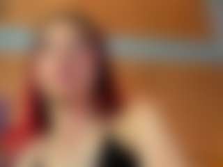 Live cam show with Emma-belley - Red Hair Amateur on Camsoda