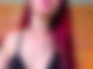 Live cam show with Emma-belley - Red Hair on TeamSkeetLive