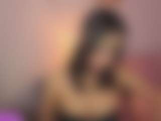 Live cam show with Fairy-Sammy - Deepthroat on Camsoda