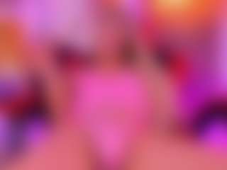 Live cam show with Hailey_sky - Orgasm on Uber Horny