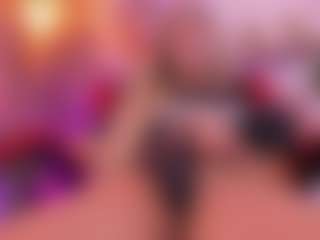 Live cam show with Hailey_sky - HD on Soda Cam