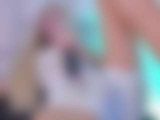 Live cam show with Hailey_sky - White on madthumbs | colombia
