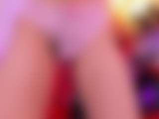 Live cam show with Hailey - White on Camsoda | colombia