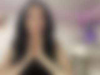 Live cam show with Amelia - Camel Toe on CamwithHer