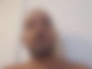Spanishpig's Live Sex Cam Show