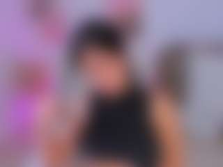 Live cam show with Sussan Eliot - Brown Hair on Camming Site