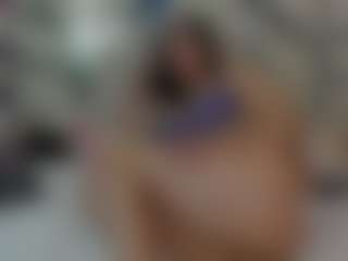 Aileenrosehh's Live Sex Cam Show