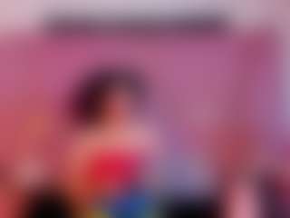 Live cam show with AntonelaBlaze - Toys on madthumbs