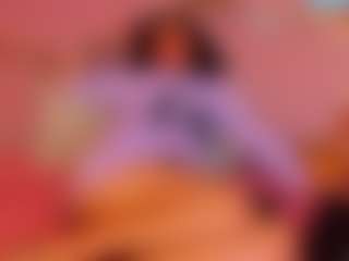 Live cam show with AntonelaBlaze - Lush on crypto-cams