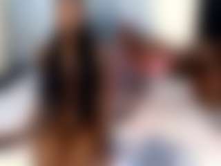 Live cam show with Kiara and Mia - Thin on Camsoda