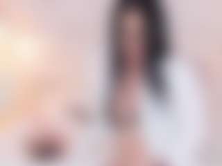 Live cam show with DannaPerea - Skinny MILF on Streamer API