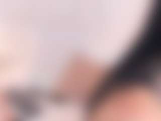 Live cam show with DannaPerea - Public MILF on sexylive.show
