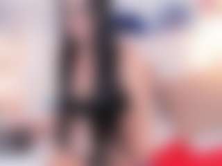 Live cam show with DannaPerea - Skinny MILF on sexylive.show
