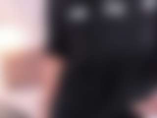 Live cam show with DannaPerea - Middle Aged on Mixed Magazine Live