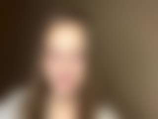 Live cam show with ElmaGrahn - Submissive on CamwithHer