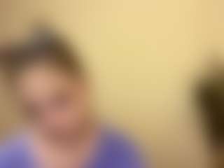 ElmaGrahn's Live Sex Cam Show
