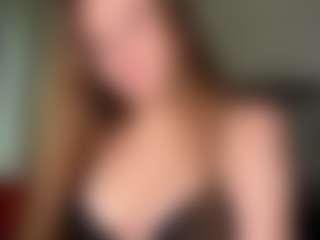 ErnestineLeitzel's Live Sex Cam Show