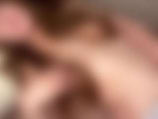 Live cam show with ErnestineLeitzel - Grey Eyes on Soda Cam