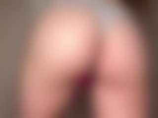 Live cam show with ErnestineLeitzel - Hairy Pussy on sexylive.show