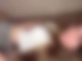 Live cam show with ErnestineLeitzel - Body Massage on SinfulBabes