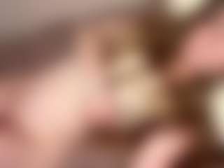 ErnestineLeitzel's Live Sex Cam Show
