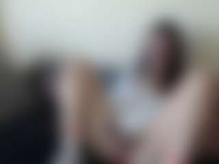 Live cam show with LittleFergie - Ass Clapping on live.xbliss.ai