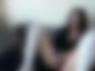 Live cam show with LittleFergie - Ass Clapping on Camsoda