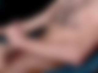 Live cam show with OldFaithful - Silver Fox on Camsoda