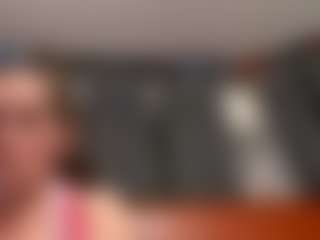 SaraLaw22's Live Sex Cam Show