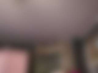 Live cam show with SaraLaw22 - Butt Plug on AdultVida.com