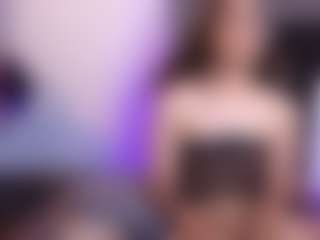 Live cam show with Ashley Monroee - No Smoking on CamClone
