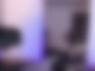 Live cam show with Ashley Monroee - No Smoking on Dolls Live