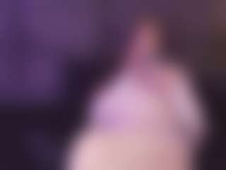 Live cam show with Ashley Monroee - Spank on Camming Site