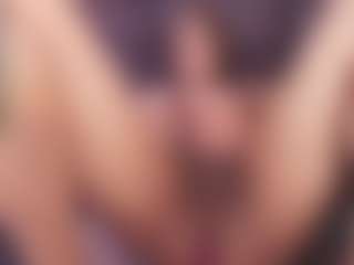 Live cam show with Ashley Monroee - Orgasm on Camsoda