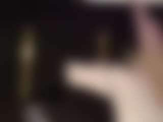 Live cam show with Ashley Monroee - Brown Eyes on Milfs Live