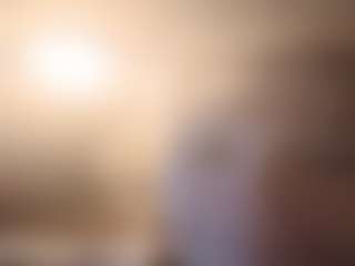 Live cam show with BlondeBootyCutie - Average on camtv