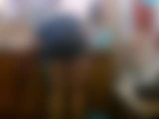 BlondeBootyCutie MILF webcam performer live streaming