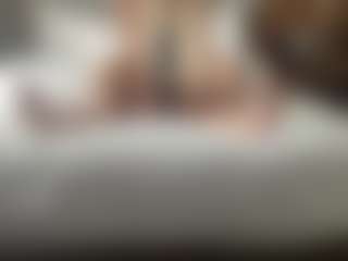 blondebarbie4L's Live Sex Cam Show