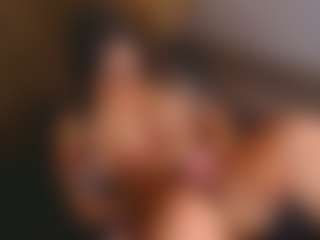 Evakingsford's Live Sex Cam Show