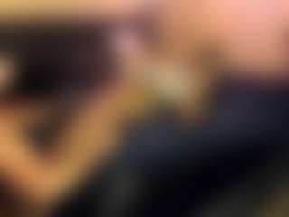 TrophyTroy's Live Sex Cam Show