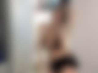 2bazukaz's Live Sex Cam Show