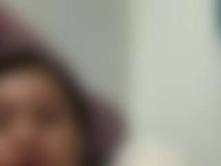 Cloe16's Live Sex Cam Show