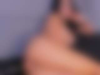 Evakingsford's Live Sex Cam Show