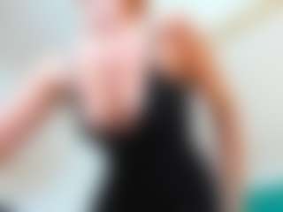 Live cam show with FieryPie - Middle Aged on TeamSkeetLive
