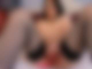 HornyyMilff's Live Sex Cam Show