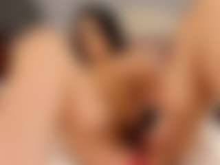 HornyyMilff's Live Sex Cam Show