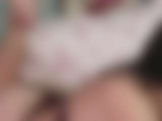 HornyyMilff's Live Sex Cam Show