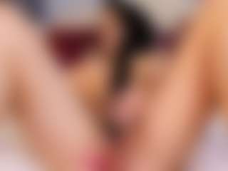 HornyyMilff's Live Sex Cam Show