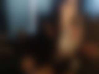 Live cam show with justlayneej - Petite on Milfs Live